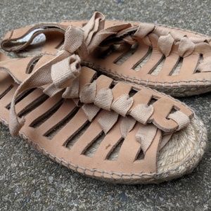 Cool Way All Leather Tan Lace Up Sandals Size 9/39